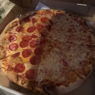 16&quot; Medium Cheese
