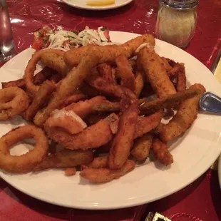 Combo Basket - Fried Mozz, Onion Rings, and Fried Zuccini