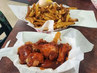 Big Fella's Pizza Deli & Wings