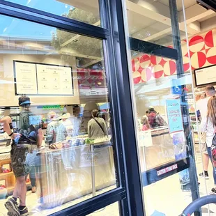 Indoor ordering line