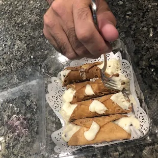 Cannoli