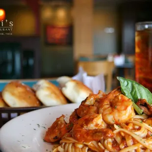 pasta dish, pasta, food