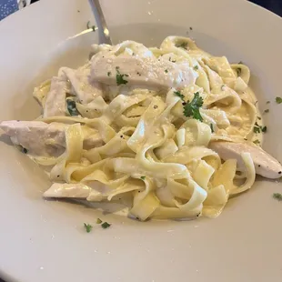 Chicken fettuccine