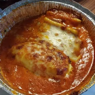 Lasagna and manicotti