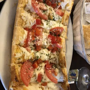 Special garlic cheese bread