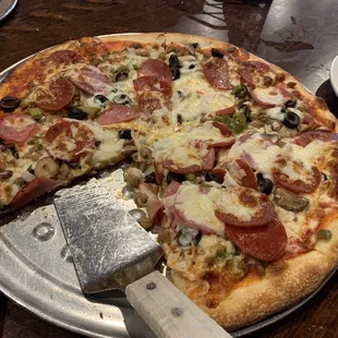 I got a small 9 ingredient pizza.  Delicious!