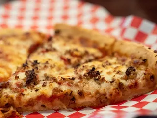 Graham’s Pizza