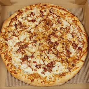 Large BBQ Chicken Pizza