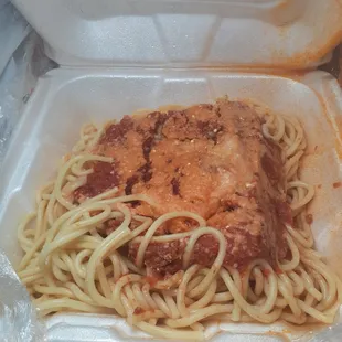 spaghetti with meat saucce