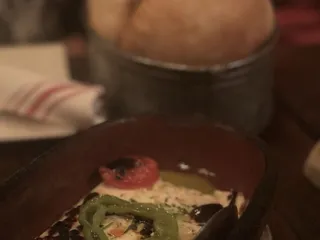 Çka Ka Qëllu - Manhattan