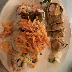 Jalapeño tuna, roll and theraging Cajun