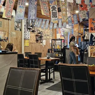 the interior of a japanese restaurant