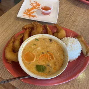 Tempura shrimp with curry