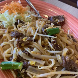 Beef pad Thai