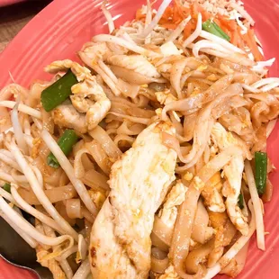 Pad Thai $7.50 lunch special