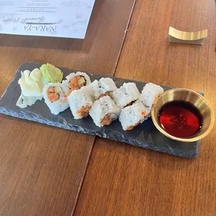 Spicy Salmon Roll