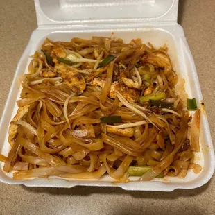 Chicken Pad Thai