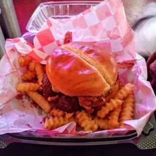 The signature Narco Burger added bacon, perfectly seasoned crinkle fries, one of the best smash burgers I&apos;ve ever had