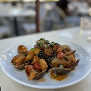 food, oysters and mussels