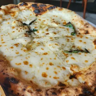 Cacio E Pepe Pizza