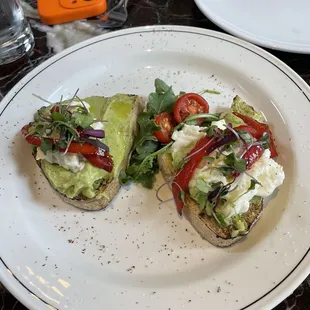 Avocado Burrata Toast