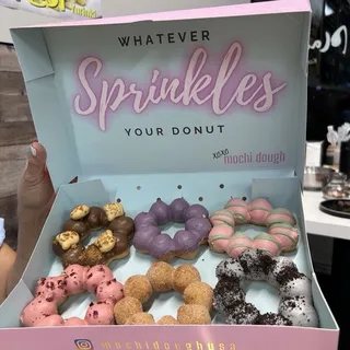 Box of 6 Mochi Donuts