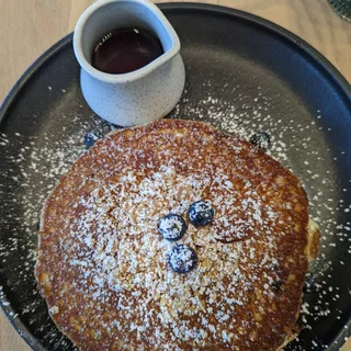 blueberry crunch pancakes