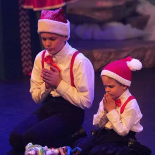 Scene from "The Real Christmas Story" at the NarroWay Theatre.