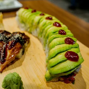 Spicy tuna crunch roll