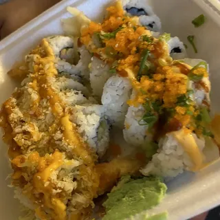 2216391. Spicy Scallop Roll