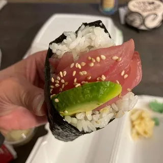 2216383. Tuna Avocado Hand Roll