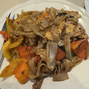 Drunken Noodles with Chicken