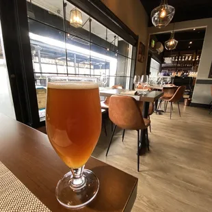 Schneider Weiss, Germany (16oz draft)