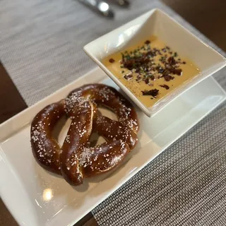 Side Beer-cheese sauce