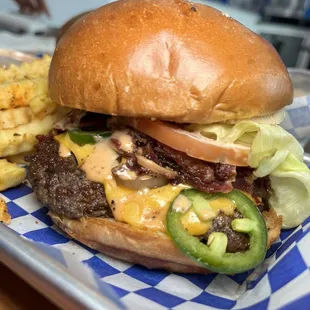 Big country bacon jalapeño burger