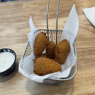 Mac n' Cheese Poppers