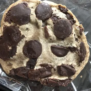Chocolate Chip Cookie