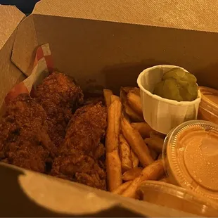 Chicken Strips, Fries, pickles &amp; dipping sauce