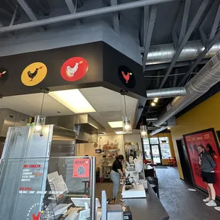 Counter Service &amp; Dining Area