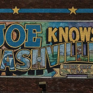 Joe knows Nashville! Join us for a stroll around Nashville in any one of our signature walking tours.