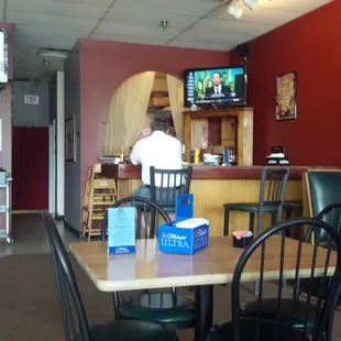 Inside Nashville Pizza Company