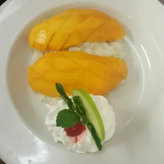 Sweet Sticky Rice and Longan