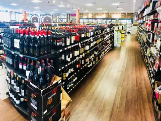 Buster's Liquors & Wines