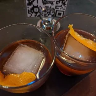 dessert, drink