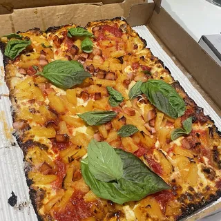 The Best Hawaiian Large Pizza