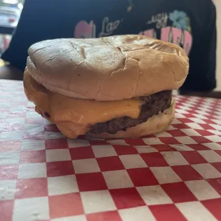 Cheeseburger