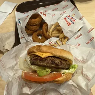 CHEESEBURGER
