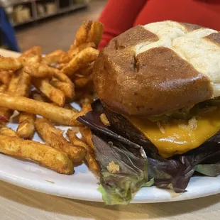 Poppin&apos; Jalapeno Burger