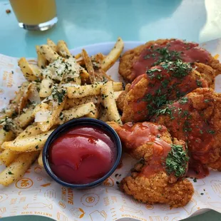 chicken wings and fried chicken, food