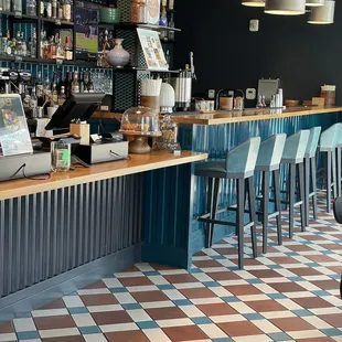 Such a cute bar area!